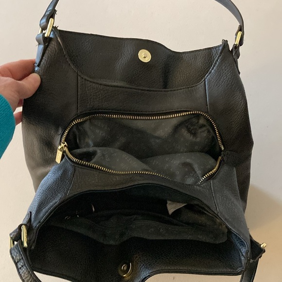 Olivia & Joy, Black faux leather purse, lots of compartments - Picture 5 of 16